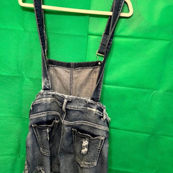 Juniors Denim Shorts Overalls - Picture 3 of 3